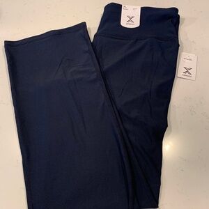 Xersion NWT Women’s High Rise Boot Cut Pants Size XL